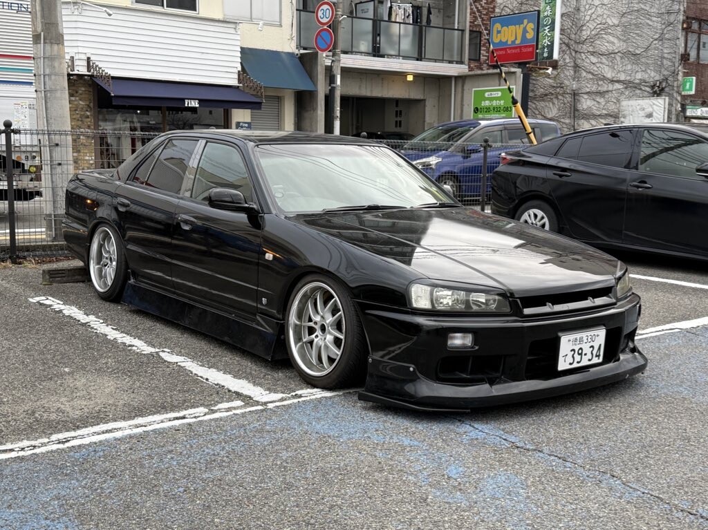 スカイライン-出ﾛ